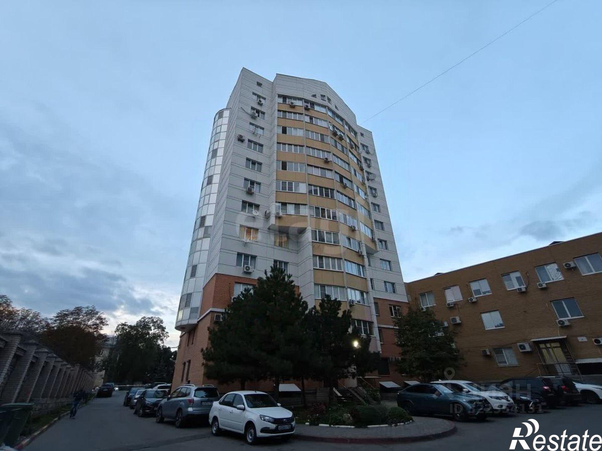 Купить квартиру за 16 300 000 рублей на улица Дунаевского, 9