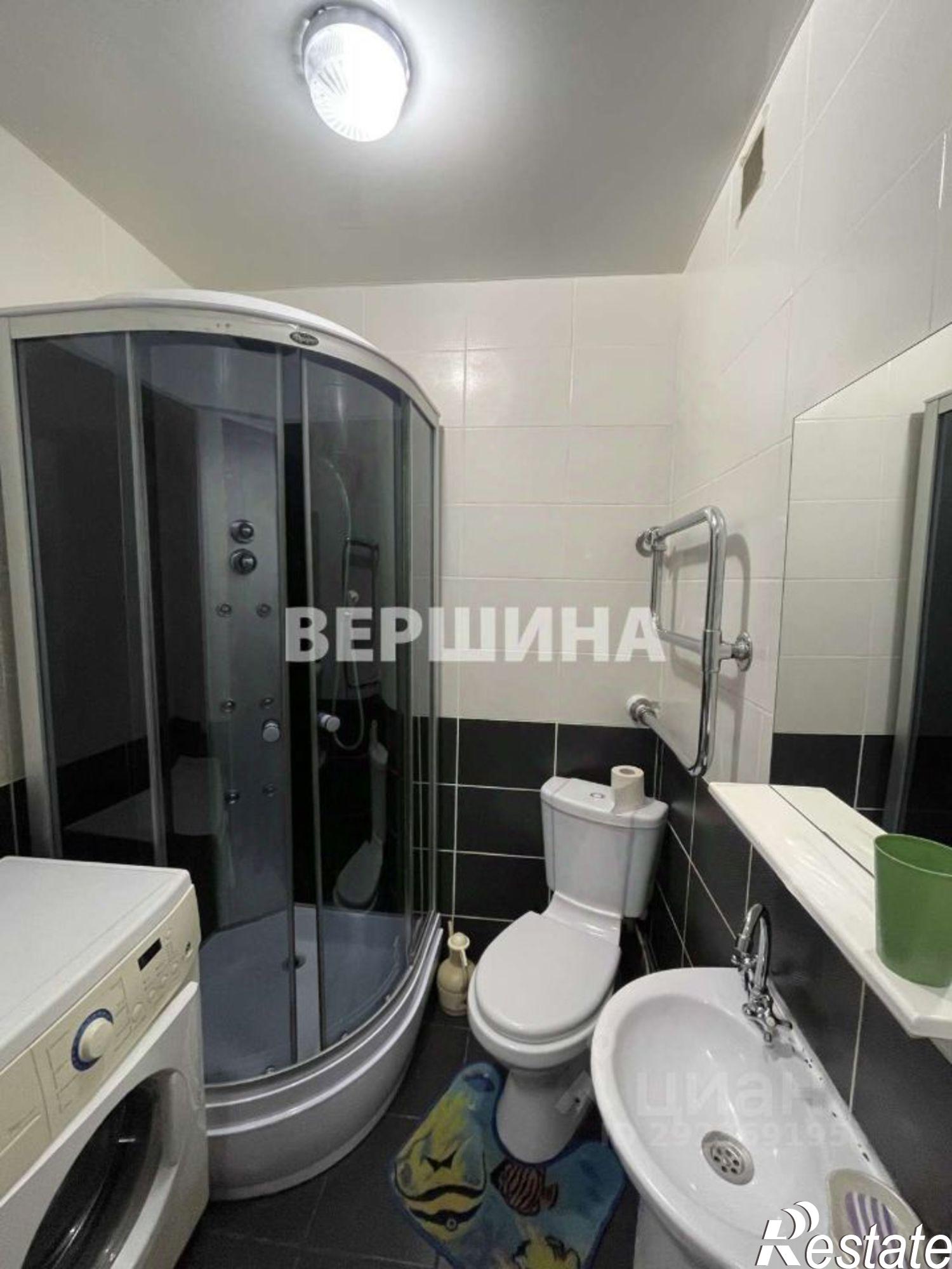 Купить квартиру за 10 000 000 рублей на улица Орджоникидзе, 11 к1