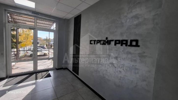 3-комн квартира Малиновского ул