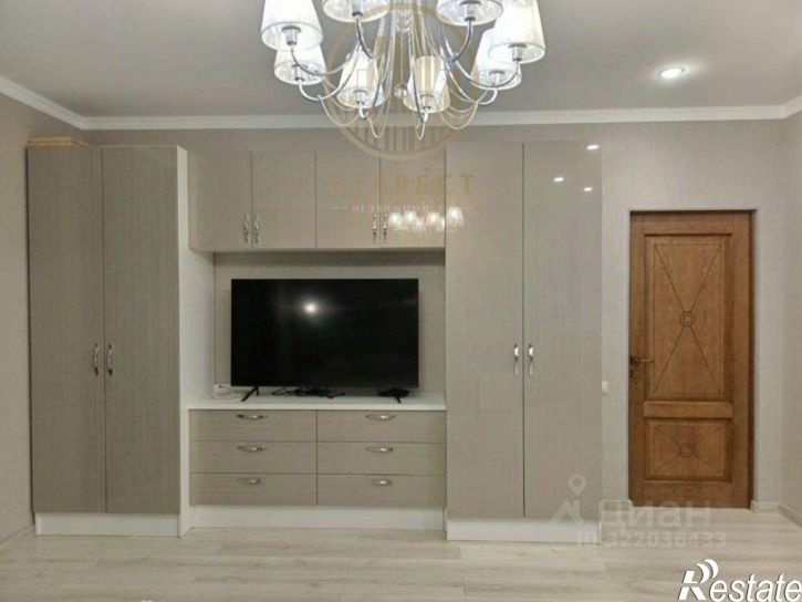 3-комн квартира улица Пестова, 15Б,  д. 15Б