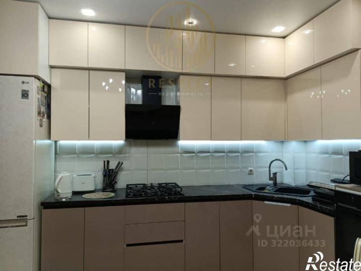 3-комн квартира улица Пестова, 15Б,  д. 15Б