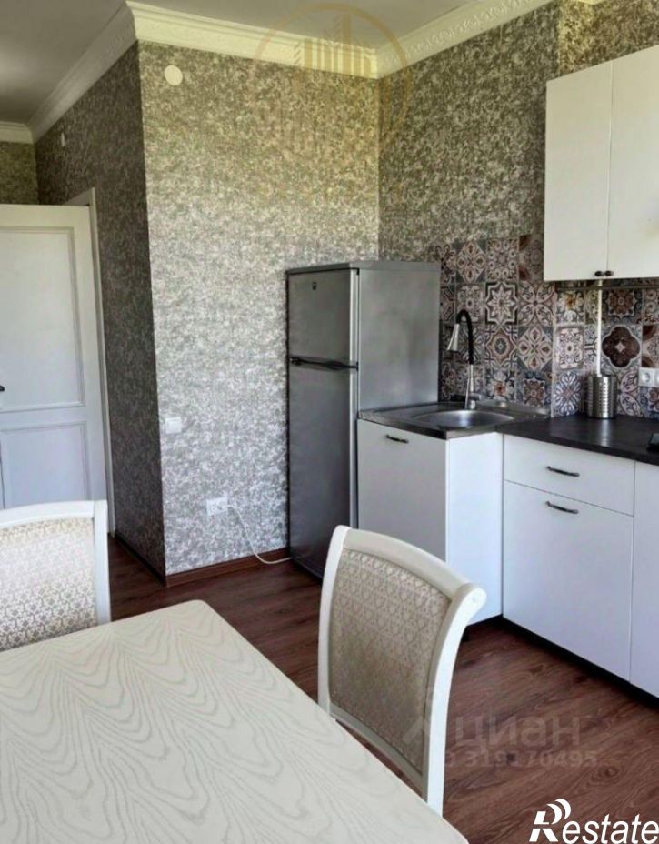 1-комн квартира улица Орджоникидзе, 8,  д. 8