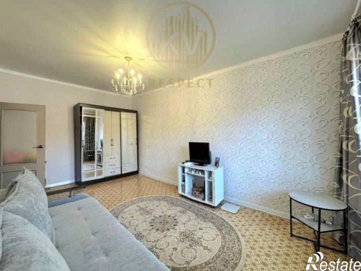 2-комн квартира улица Юлиуса Фучика, 23,  д. 23