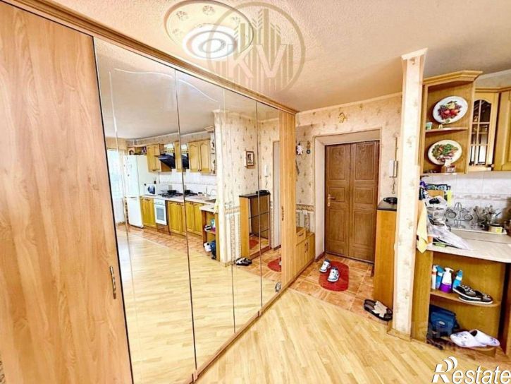 2-комн квартира улица Шатило, 20,  д. 20