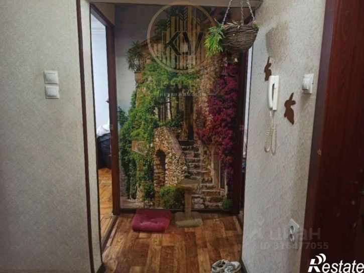 2-комн квартира улица Адмиральского, 8/3,  д. 8/3