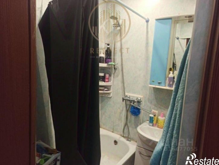 2-комн квартира улица Адмиральского, 8/3,  д. 8/3