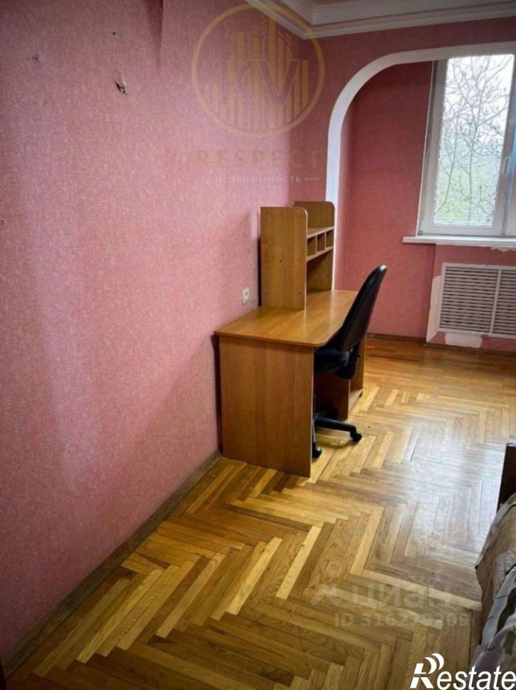 3-комн квартира улица Адмиральского, 33,  д. 33