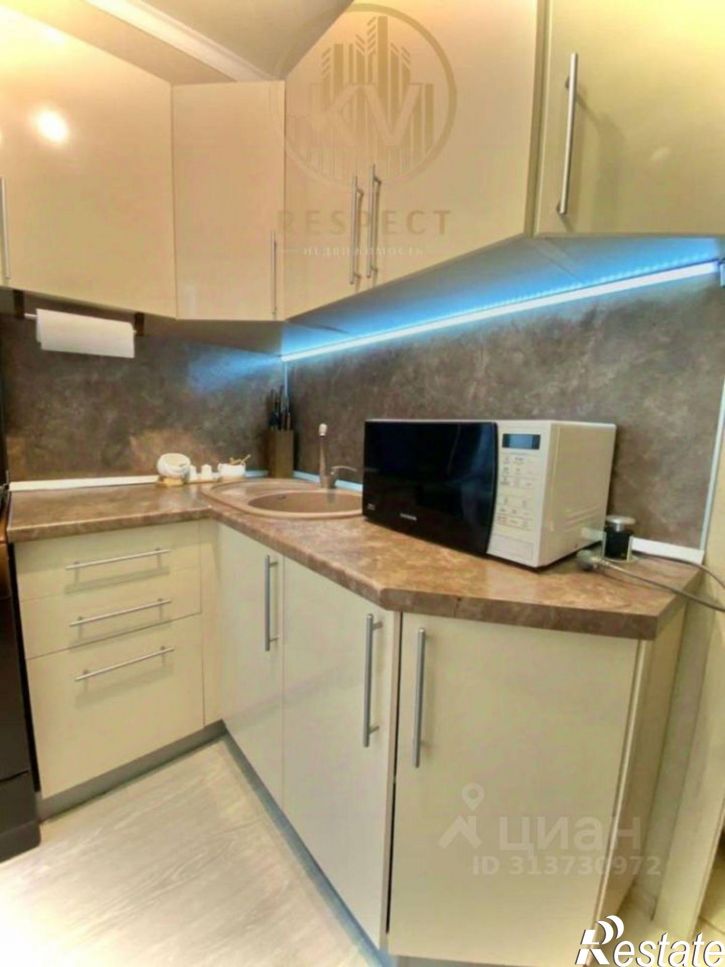 2-комн квартира Московская улица, 92 к1,  д. 92 к1