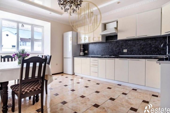 3-комн квартира улица Нежнова, 21 к5,  д. 21 к5