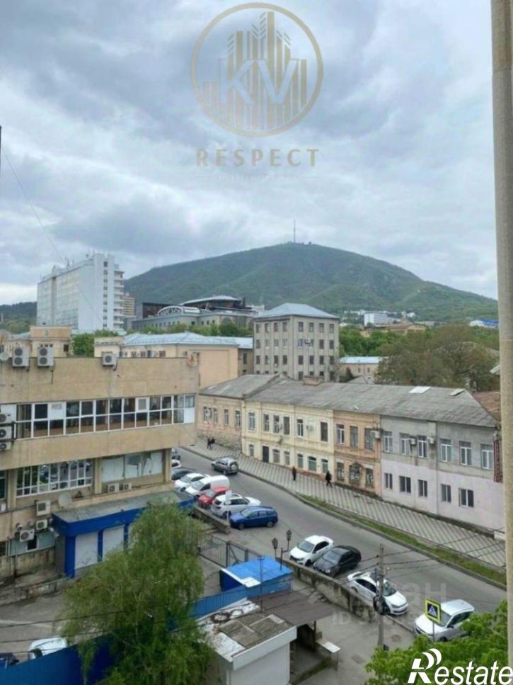 3-комн квартира улица Власова, 31,  д. 31