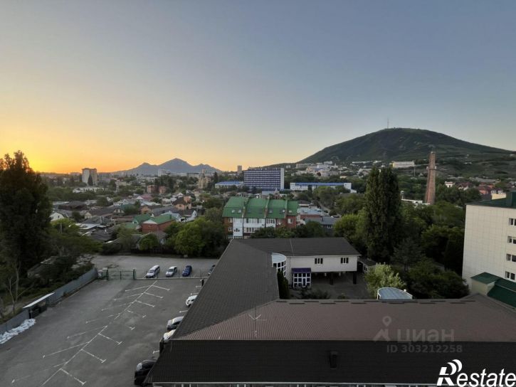 2-комн квартира улица Бунимовича, 1А,  д. 1А