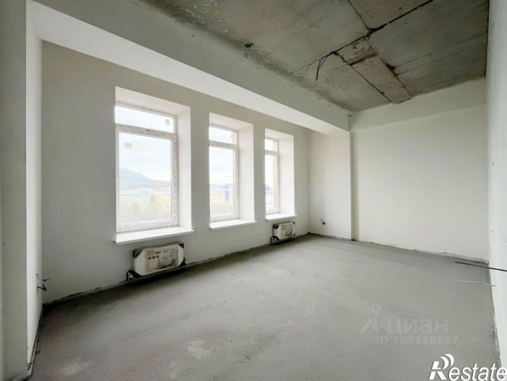 3-комн квартира Ипподромная улица, 1,  д. 1