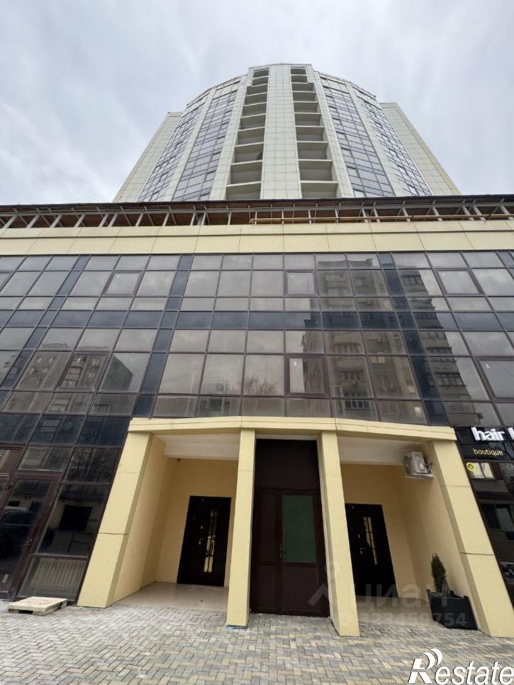 4-комн квартира улица Пастухова, 20,  д. 20