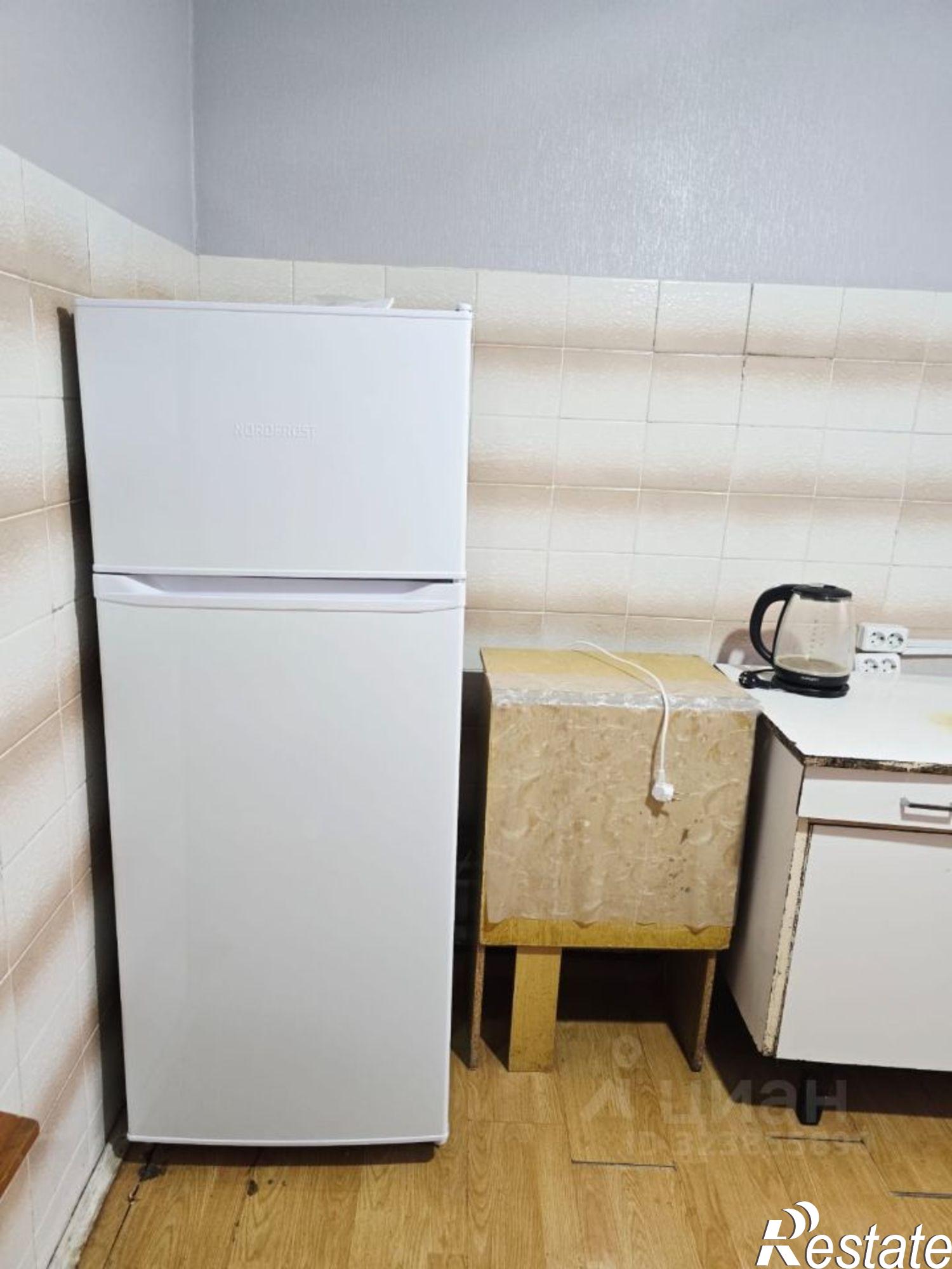 Сдать квартиру за 28 000 рублей на Ессентукская улица, 76