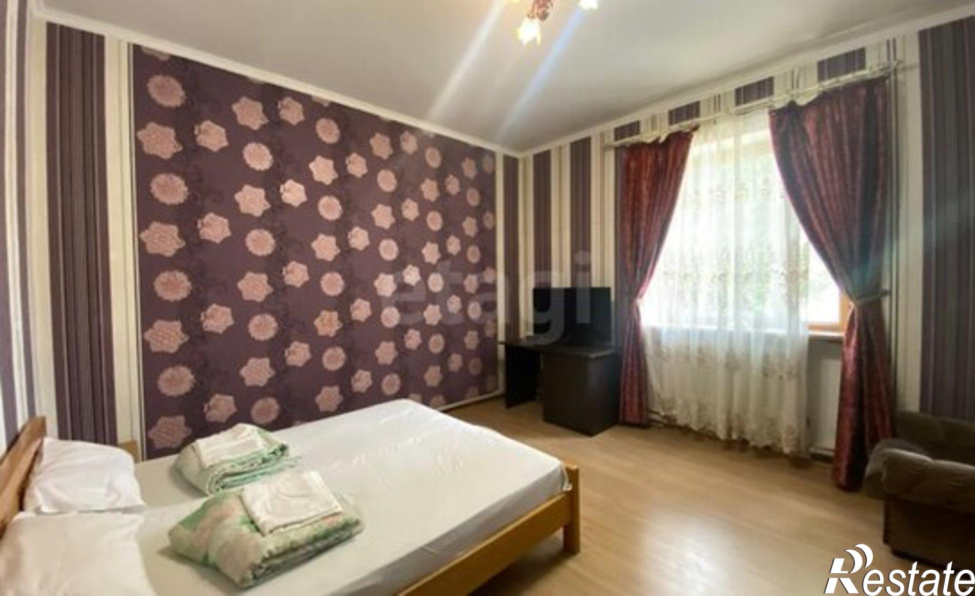 Купить квартиру за 16 000 000 рублей на ул Крайнего, 20а