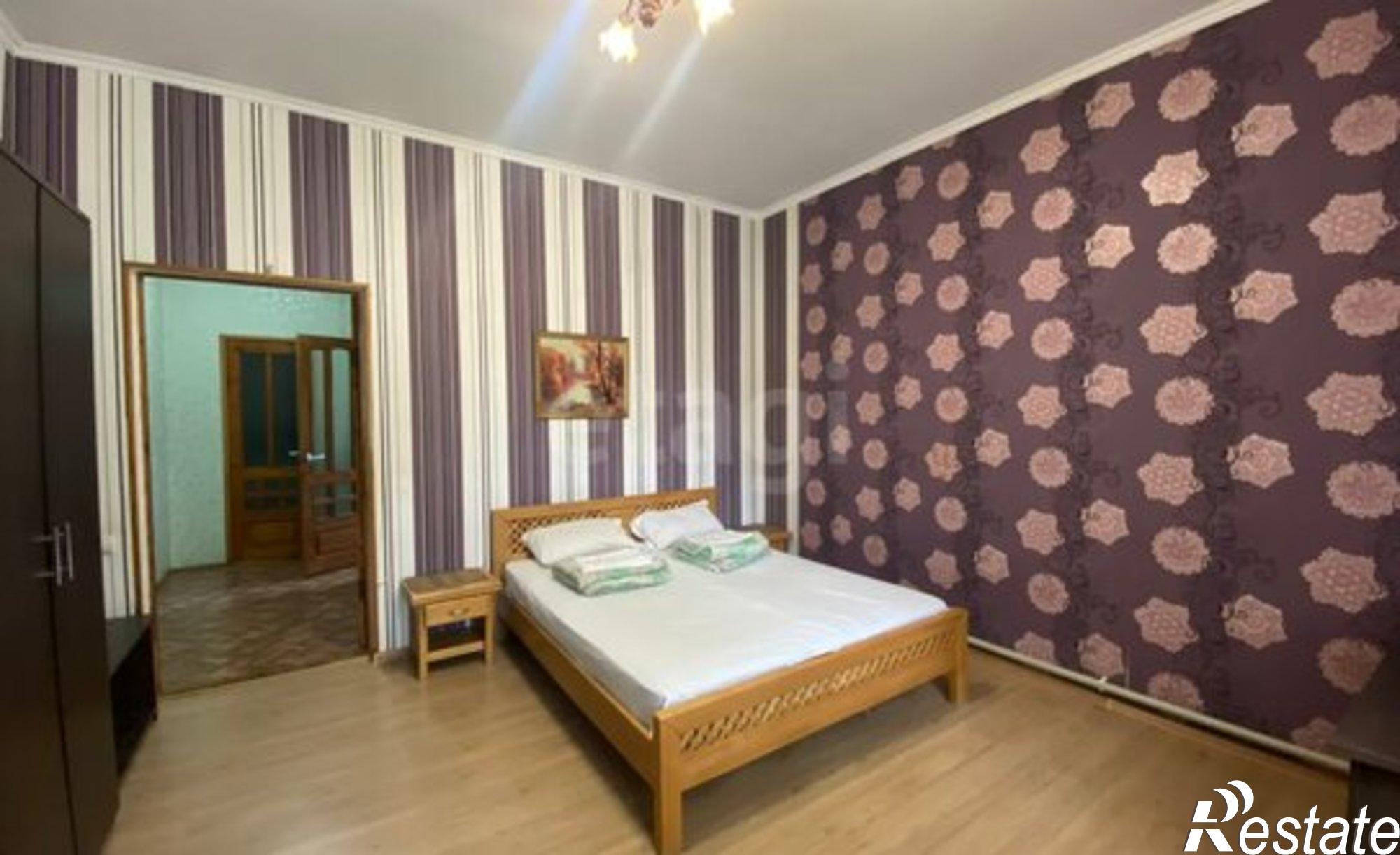 Купить квартиру за 16 000 000 рублей на ул Крайнего, 20а