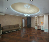 2-комн, 96кв м, этаж 2/5 Бештаугорская улица, 3