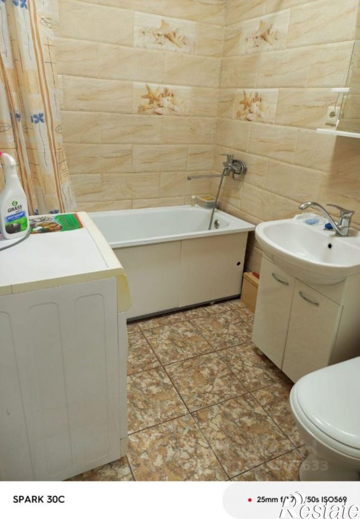 2-комн квартира ул Орджоникидзе, 8,  д. 8