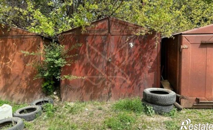 2-комн квартира улица Ермолова, 225 к1,  д. 225 к1