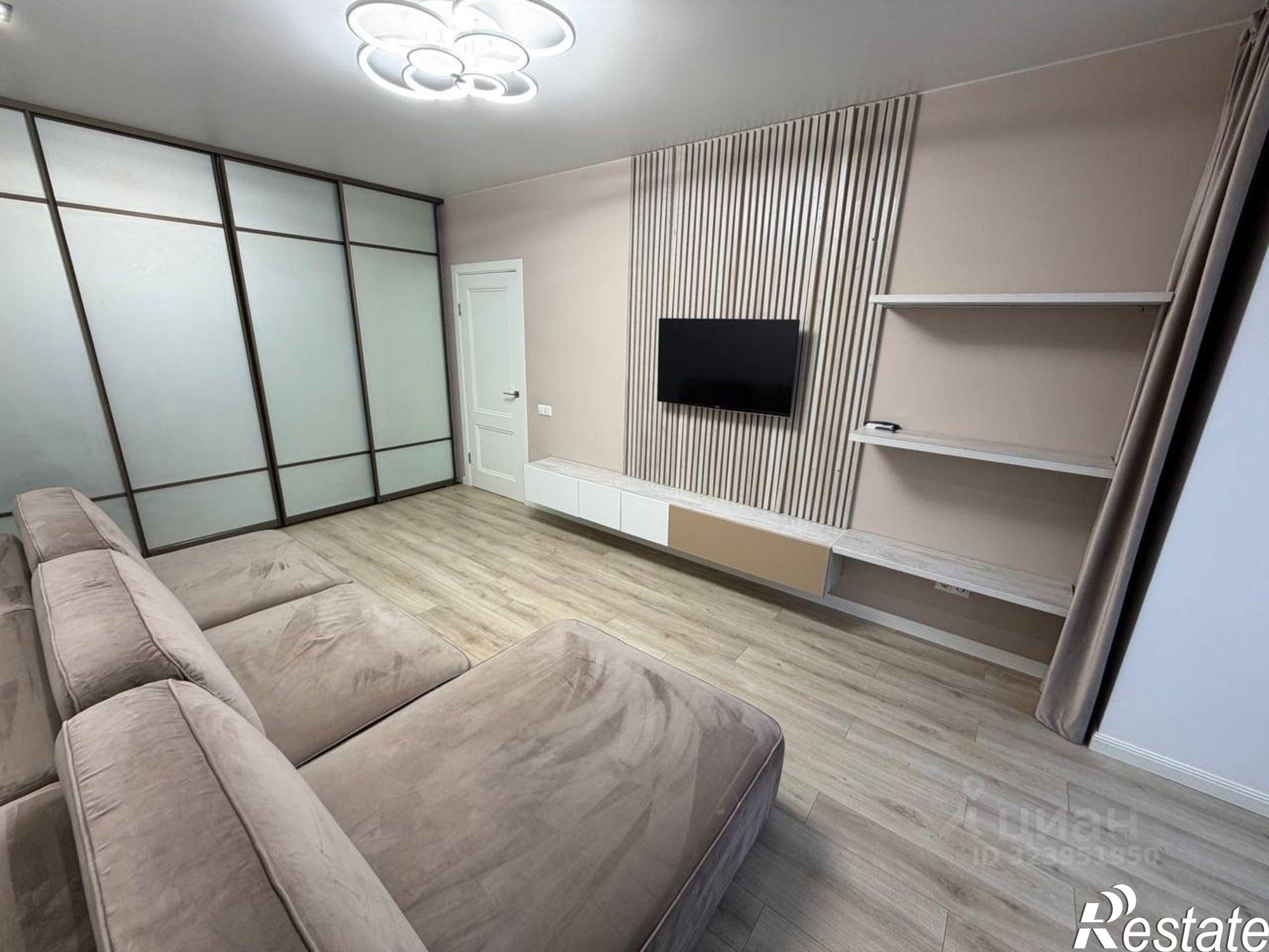 Купить квартиру за 12 800 000 рублей на Оранжерейная улица, 17