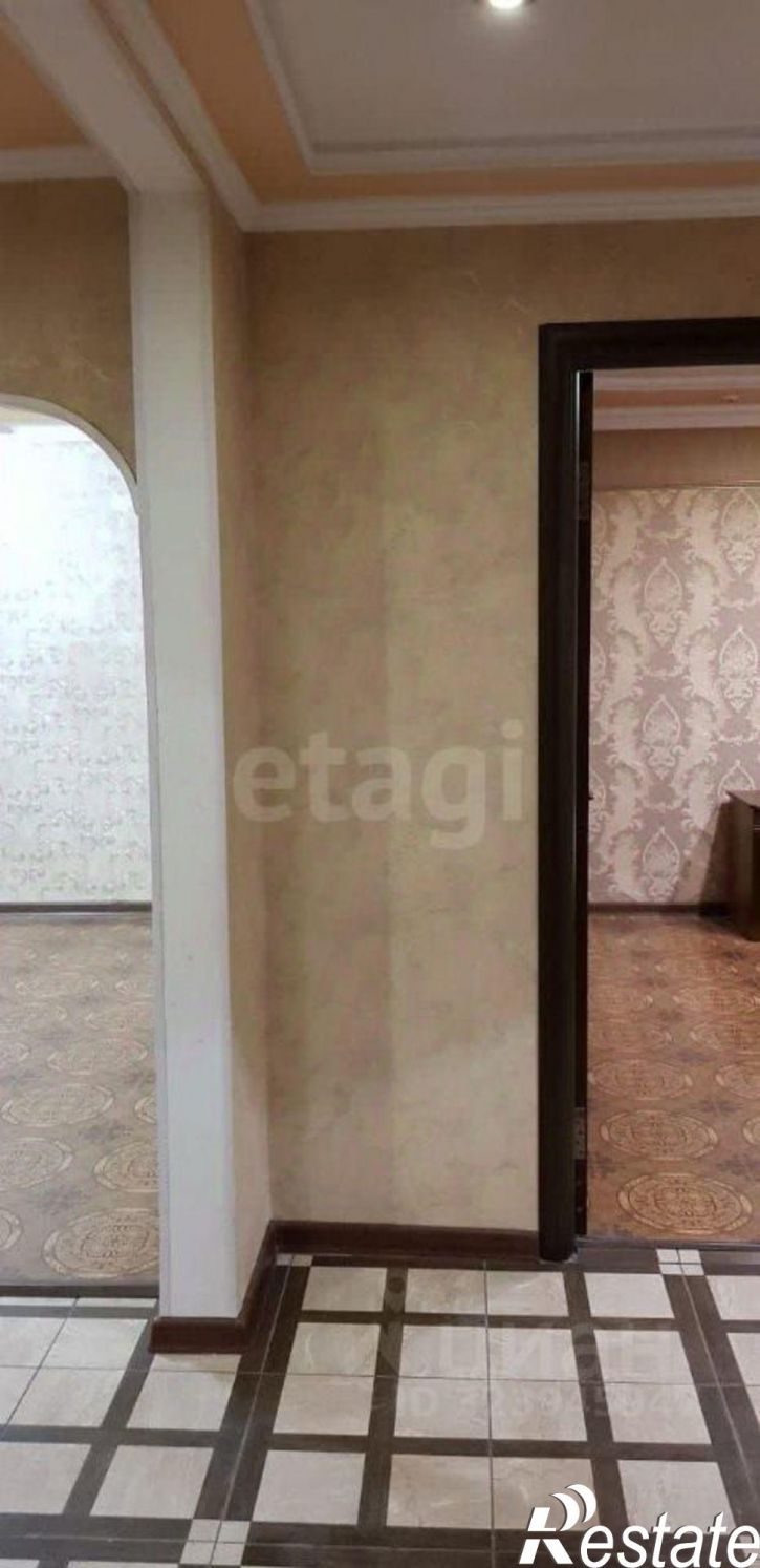 3-комн квартира Коллективная улица, 70,  д. 70