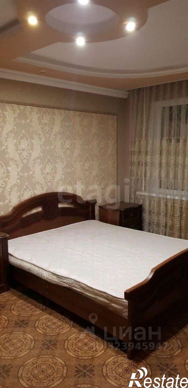 3-комн квартира Коллективная улица, 70,  д. 70