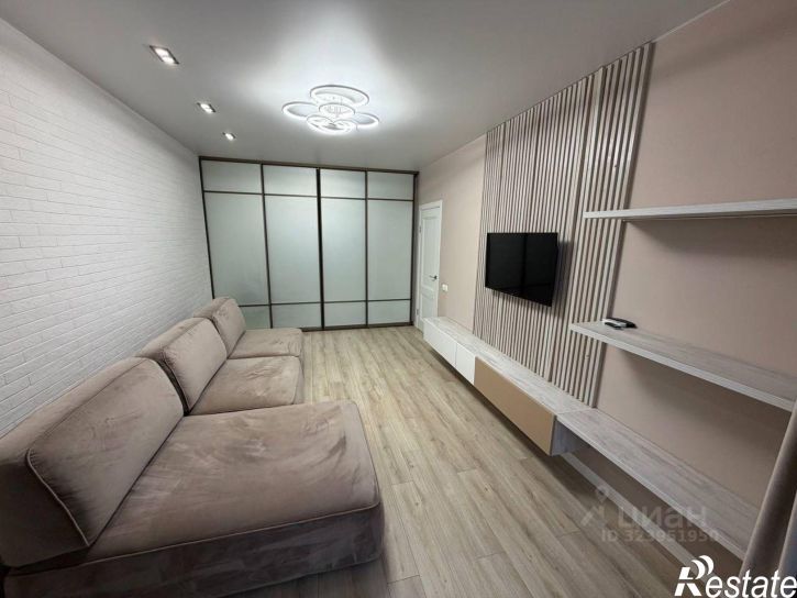 2-комн квартира Оранжерейная улица, 17,  д. 17