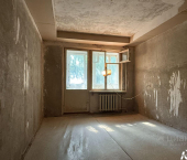 3-комн, 70кв м, этаж 1/5 улица Кочубея, 19