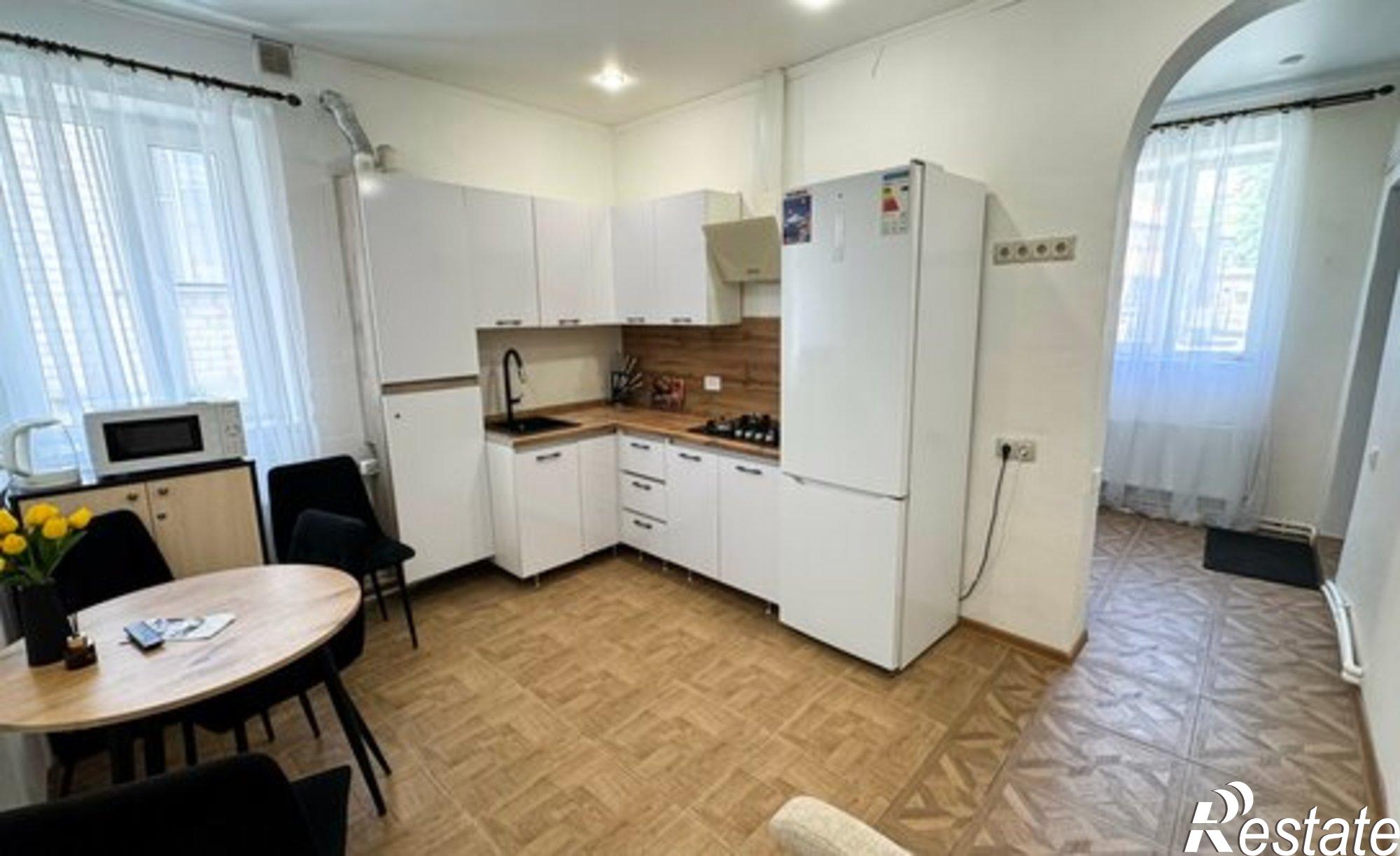 Купить квартиру за 10 300 000 рублей на проспект Кирова, 53