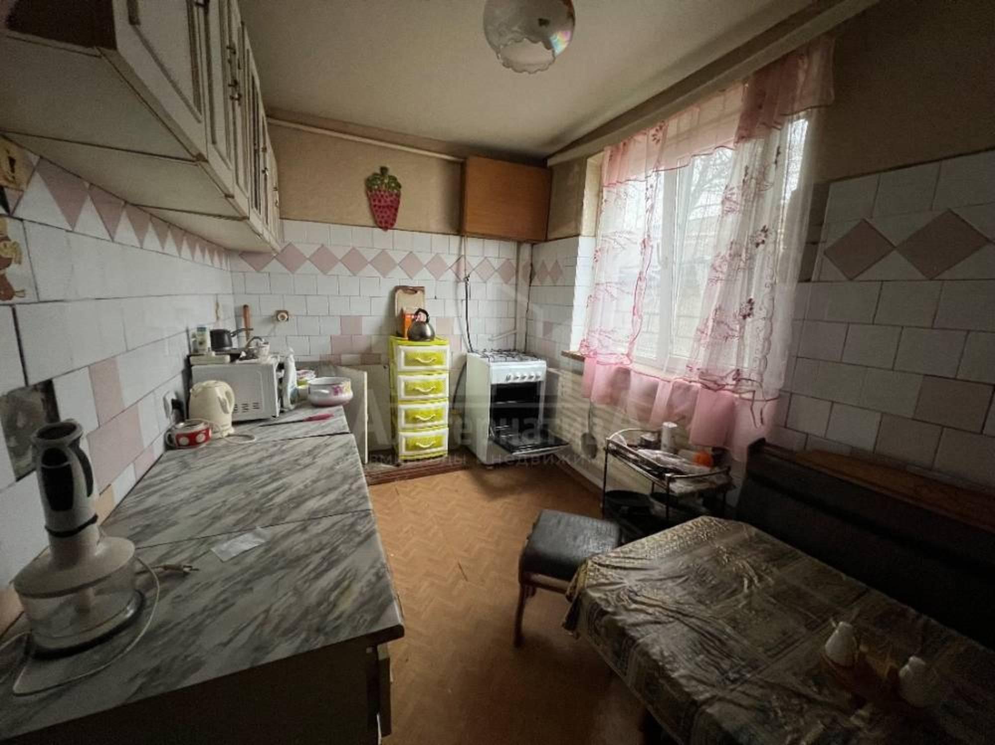 Купить дачу, дом, коттедж за 5 700 000 рублей на Романенко ул.