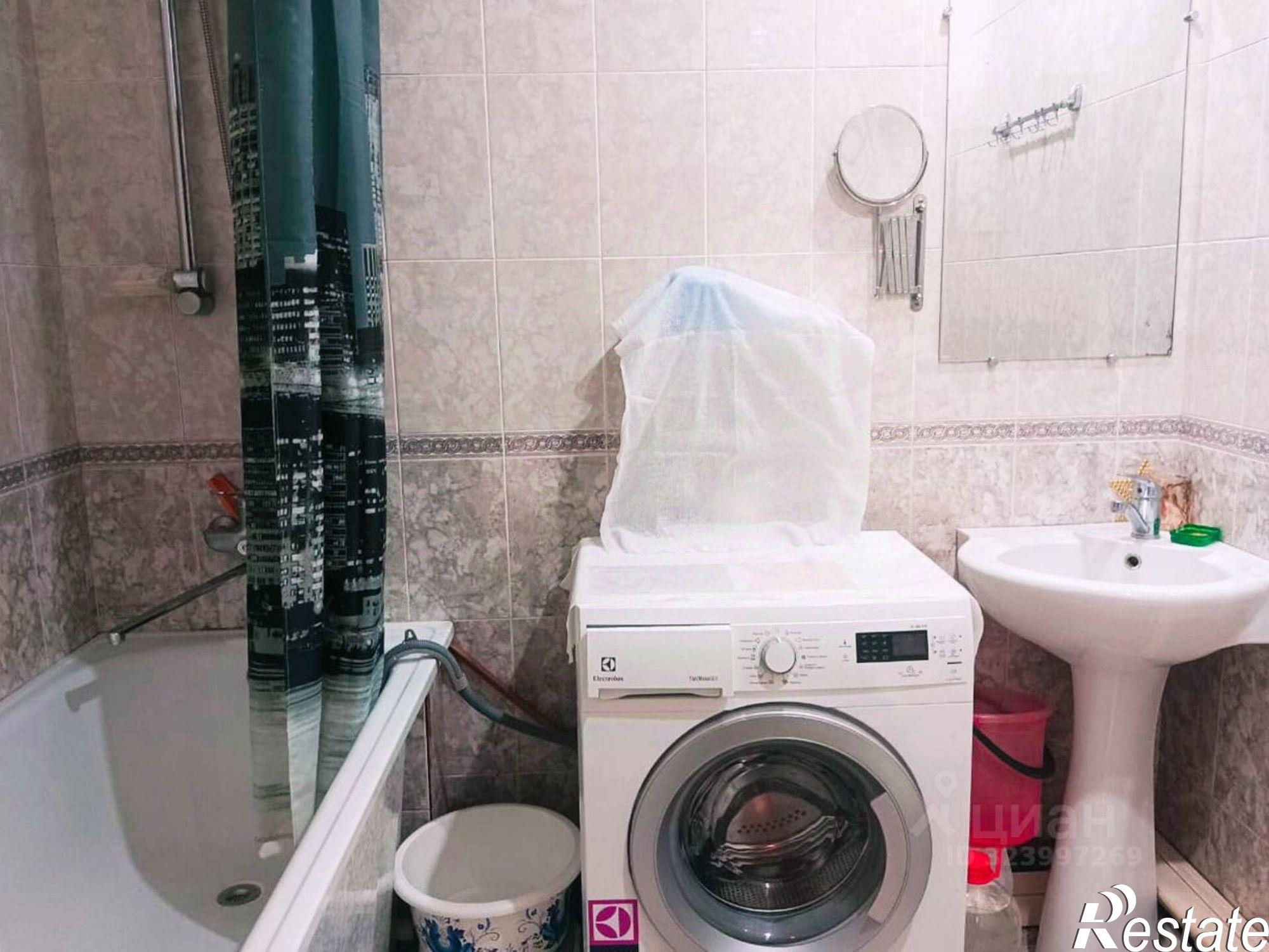 Купить квартиру за 7 800 000 рублей на улица Юлиуса Фучика, 4 к1