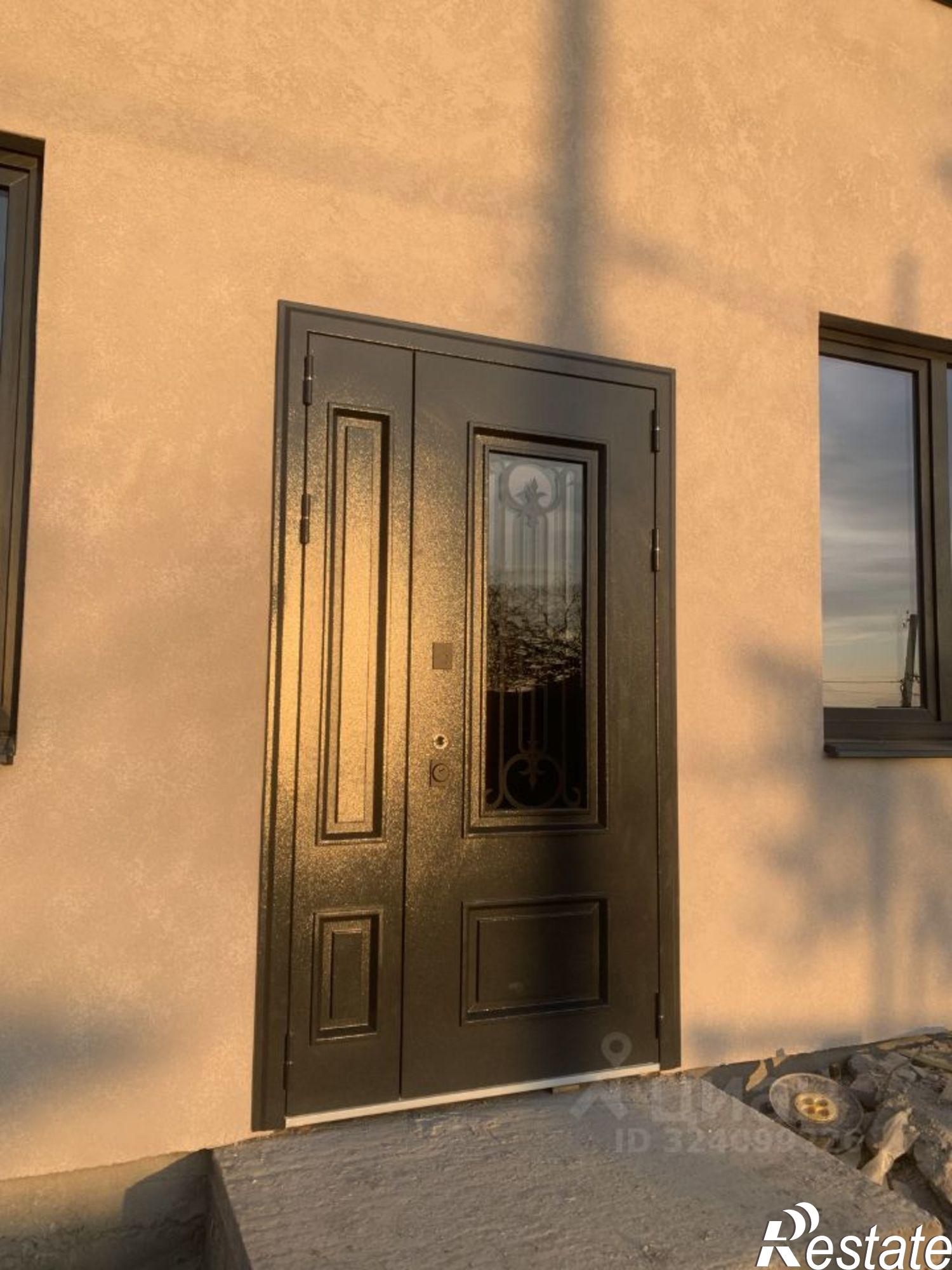 Купить дачу, дом, коттедж за 9 960 000 рублей на пл Ленина, 2