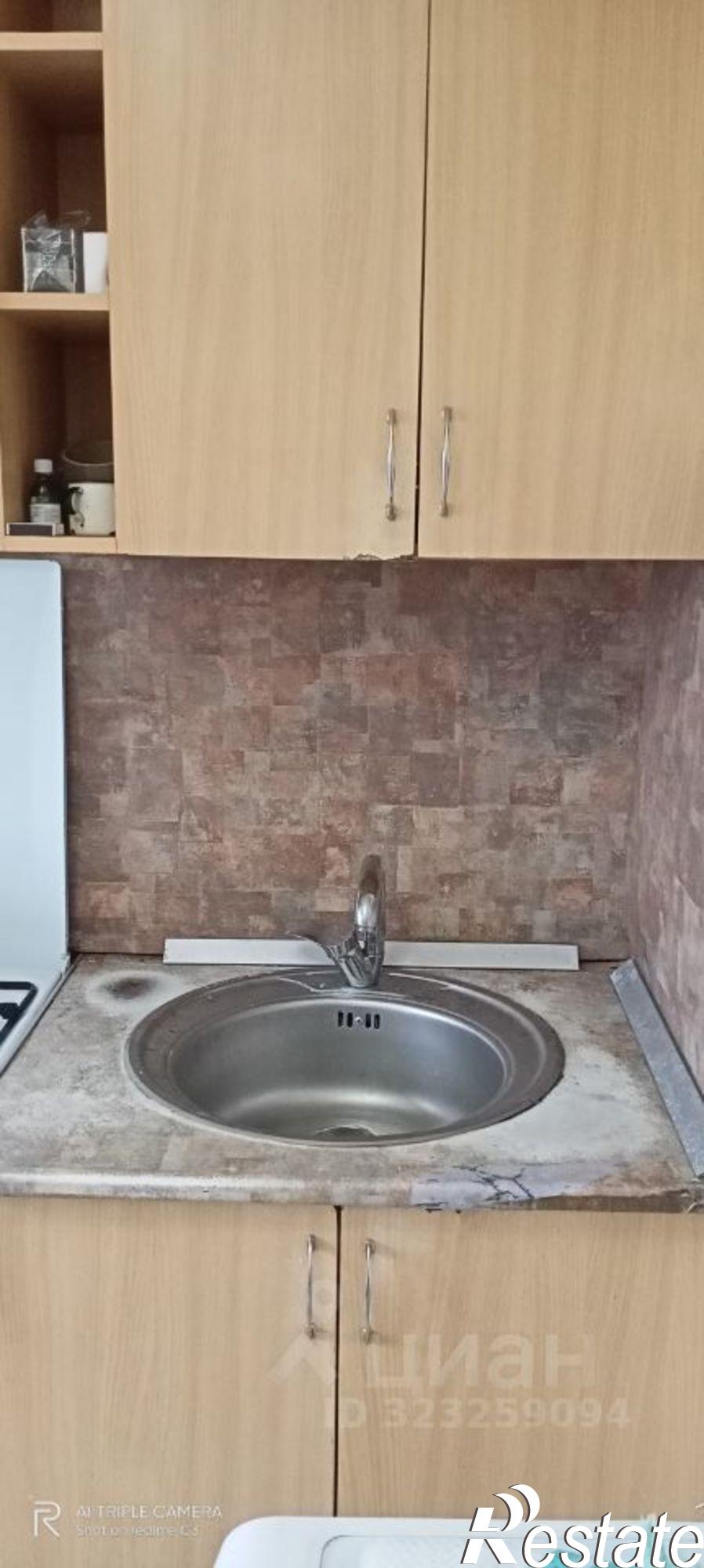 Сдать квартиру за 25 000 рублей на проспект 40 лет Октября, 40