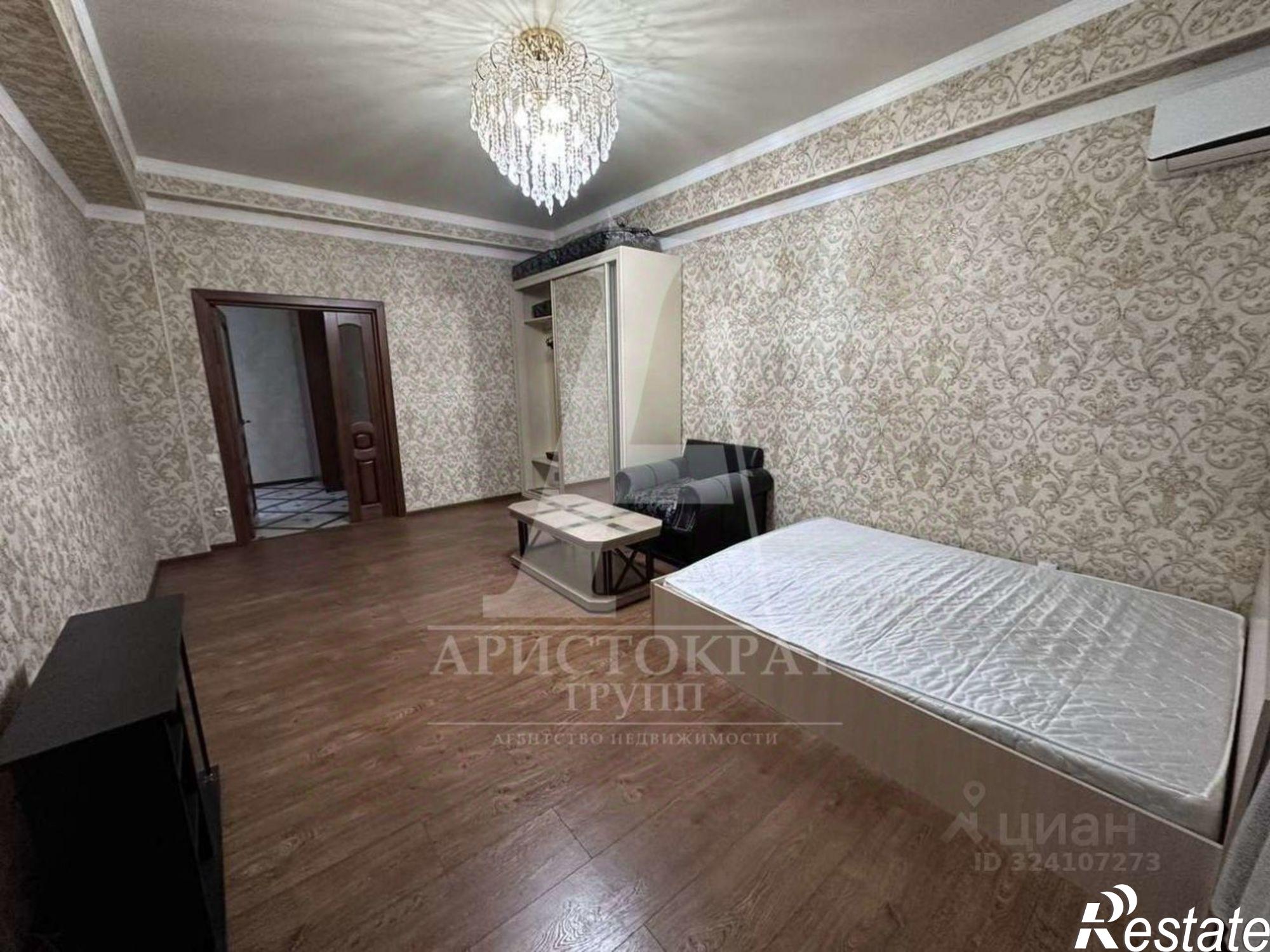 Сдать квартиру за 40 000 рублей на ул Бунимовича, 15 2