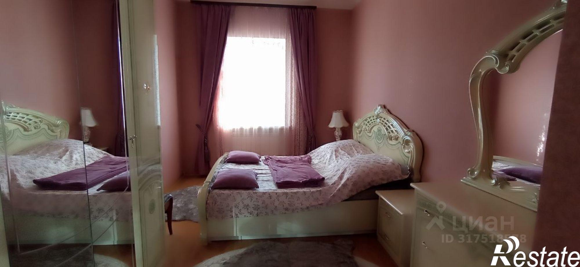 Сдать дачу, дом, коттедж за 120 000 рублей на ул Советская, 95