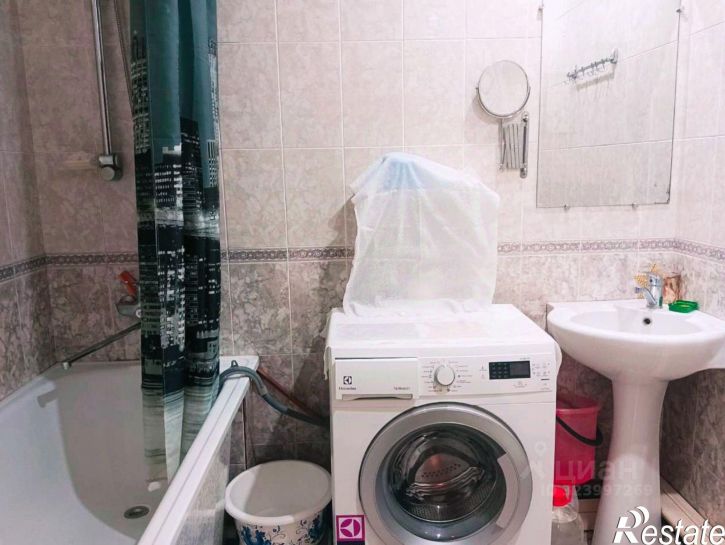 3-комн квартира улица Юлиуса Фучика, 4 к1,  д. 4 к1