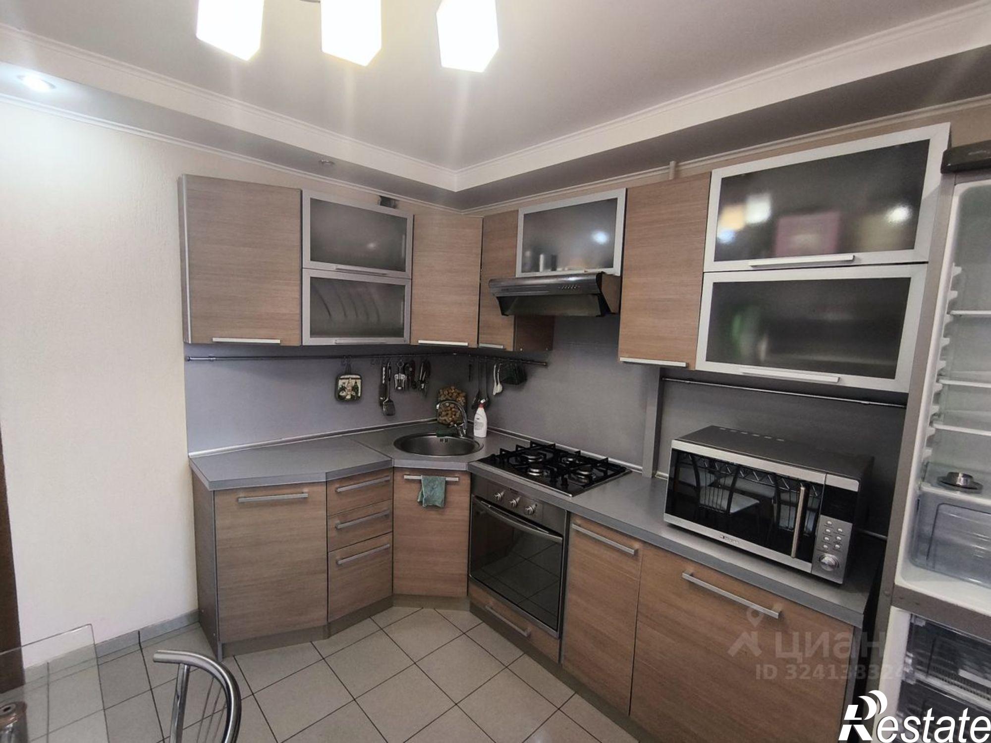 Сдать квартиру за 32 000 рублей на ул Бутырина, 2