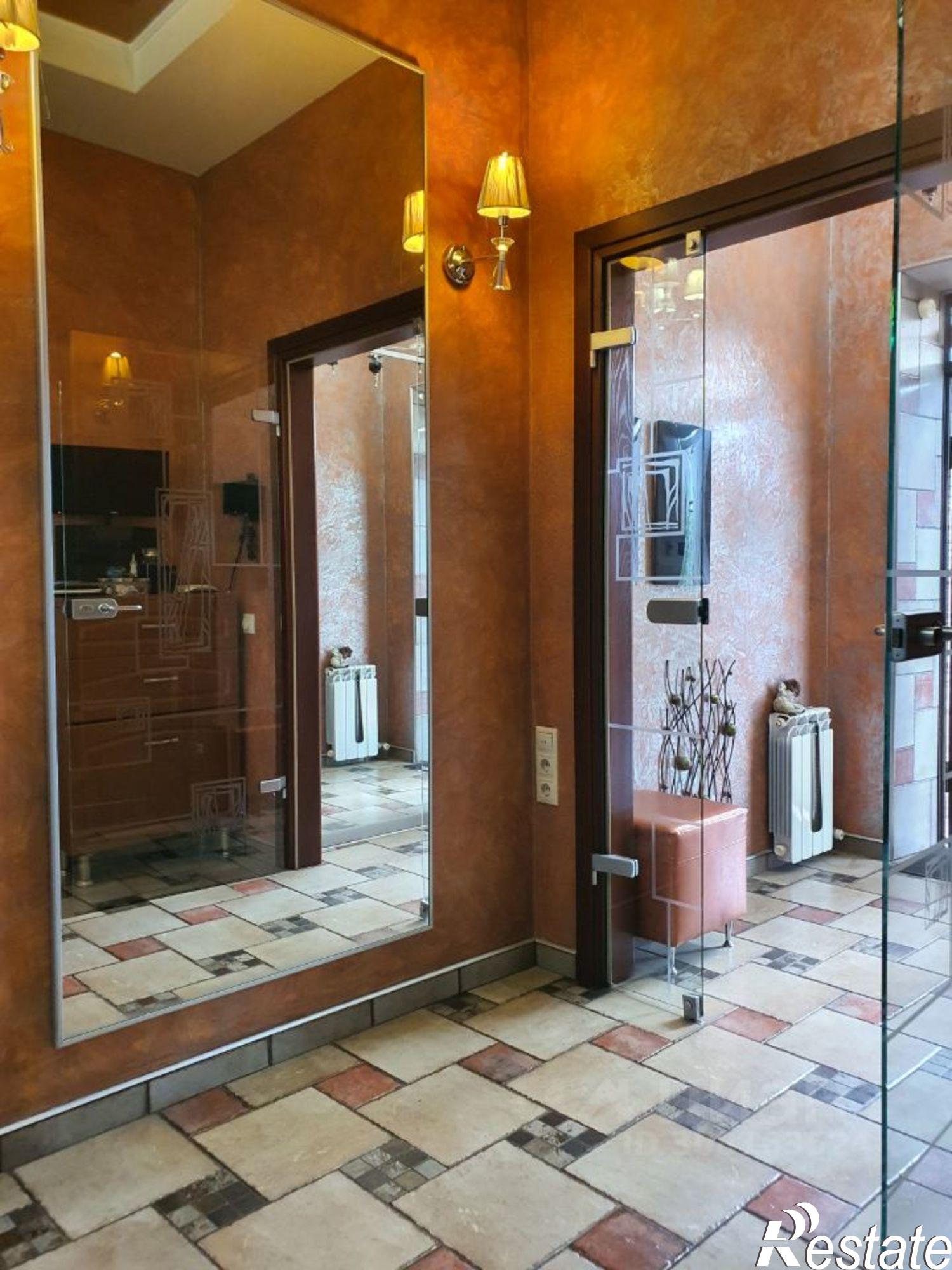 Купить дачу, дом, коттедж за 45 000 000 рублей на ул 2-я Дачная, 31