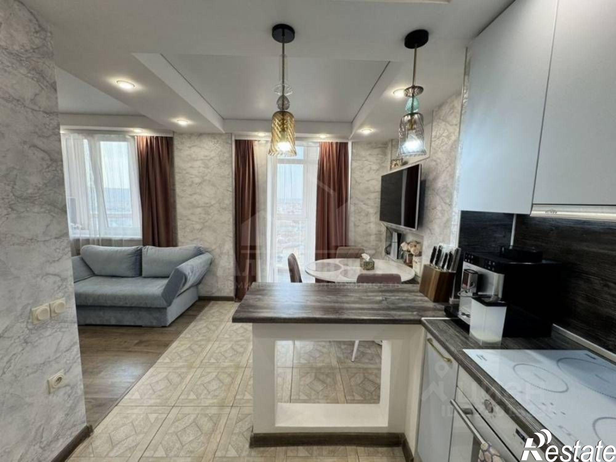 Купить квартиру за 6 400 000 рублей на Огородная улица, 46