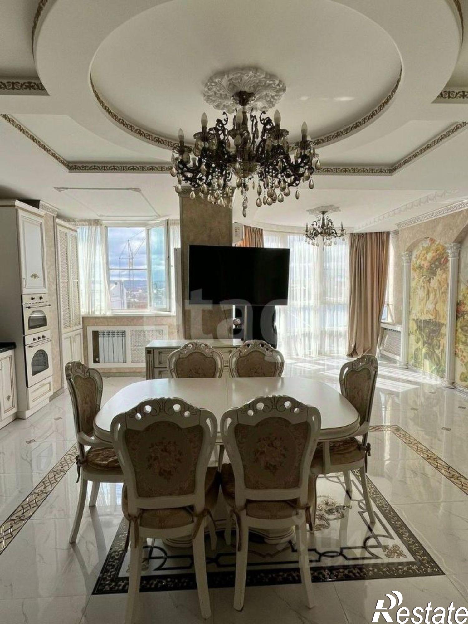 Купить квартиру за 14 000 000 рублей на Оранжерейная улица, 22 к2