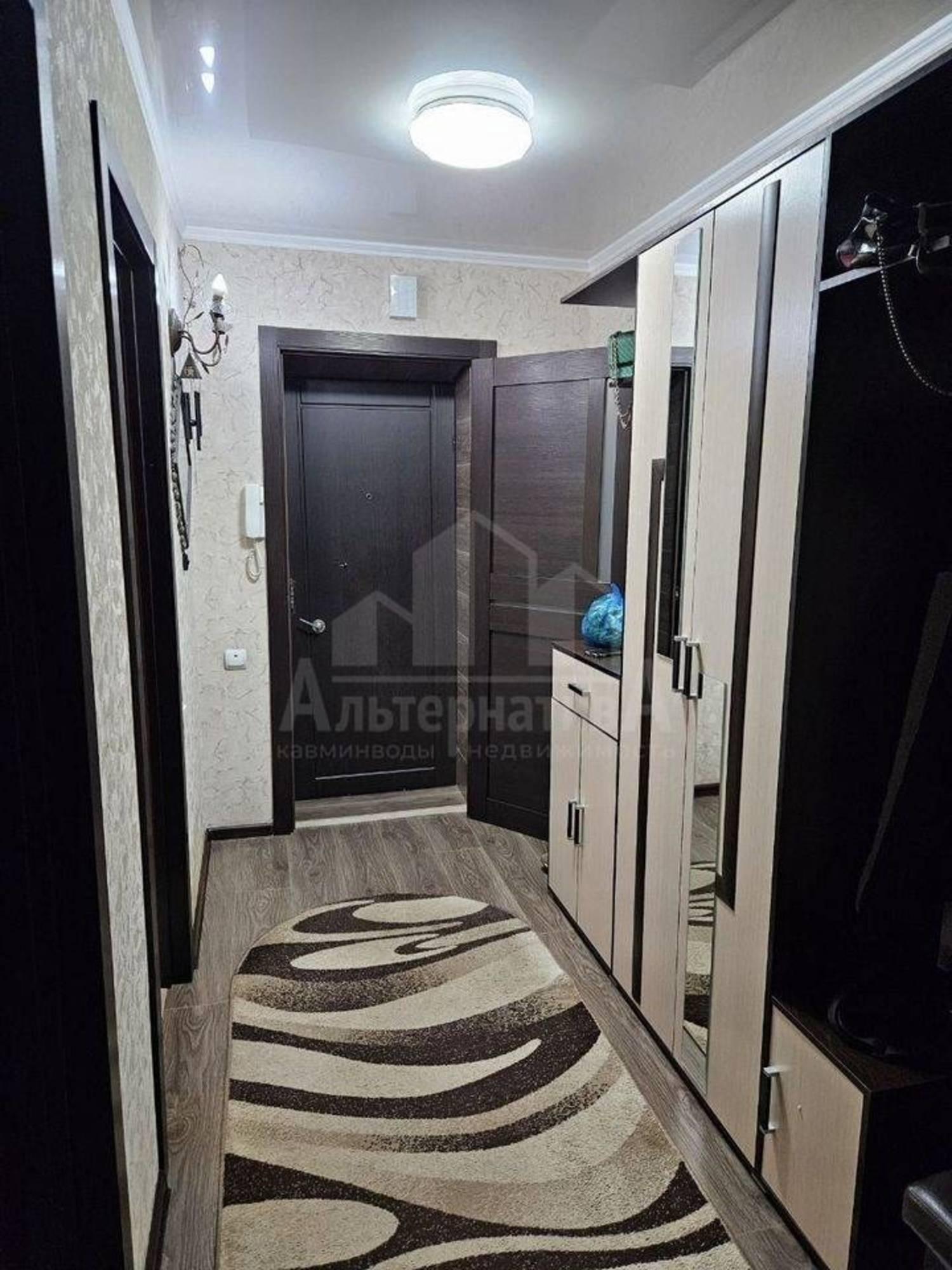 Купить квартиру за 8 000 000 рублей на Пестова ул.