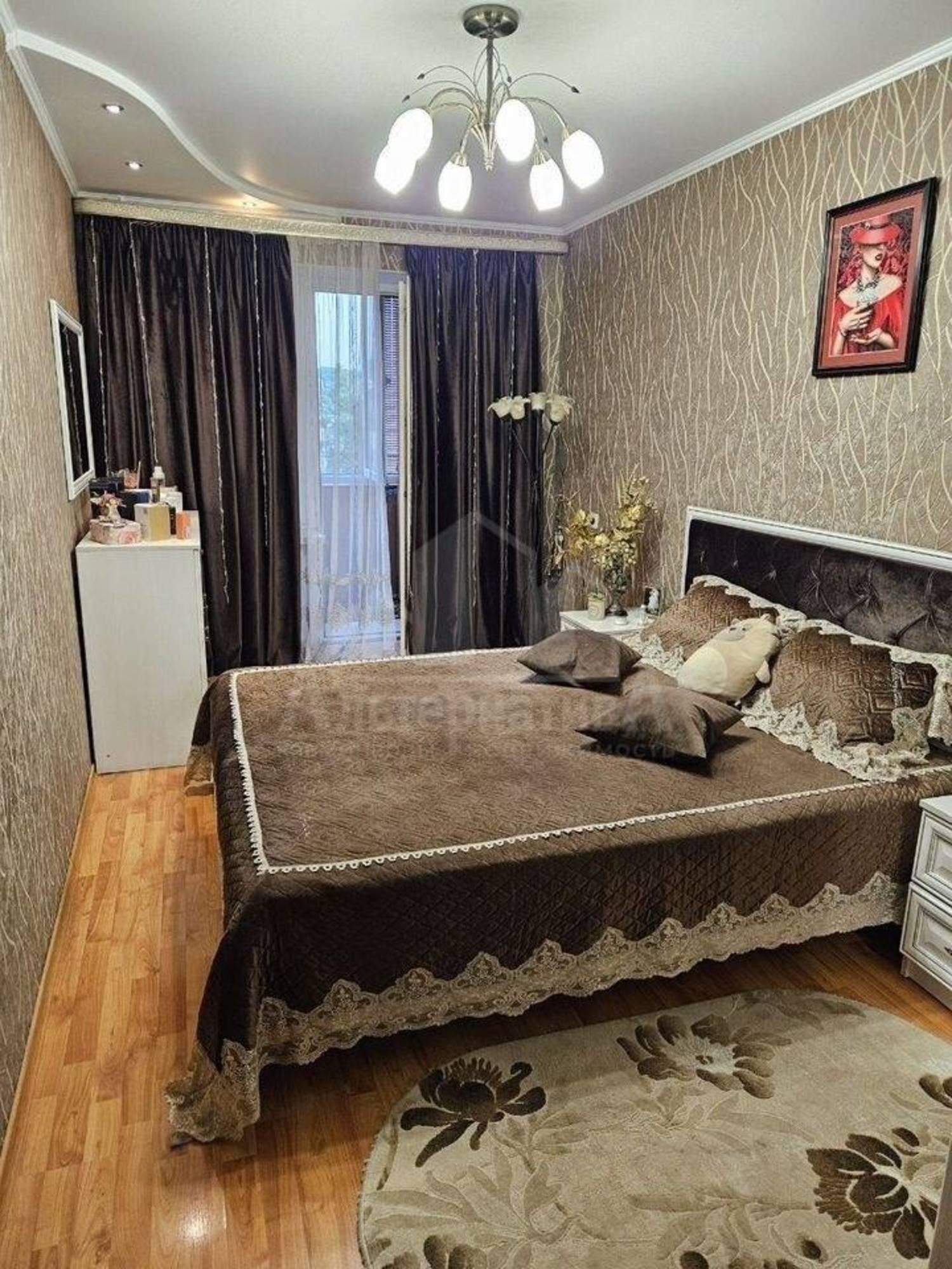 Купить квартиру за 8 000 000 рублей на Пестова ул.