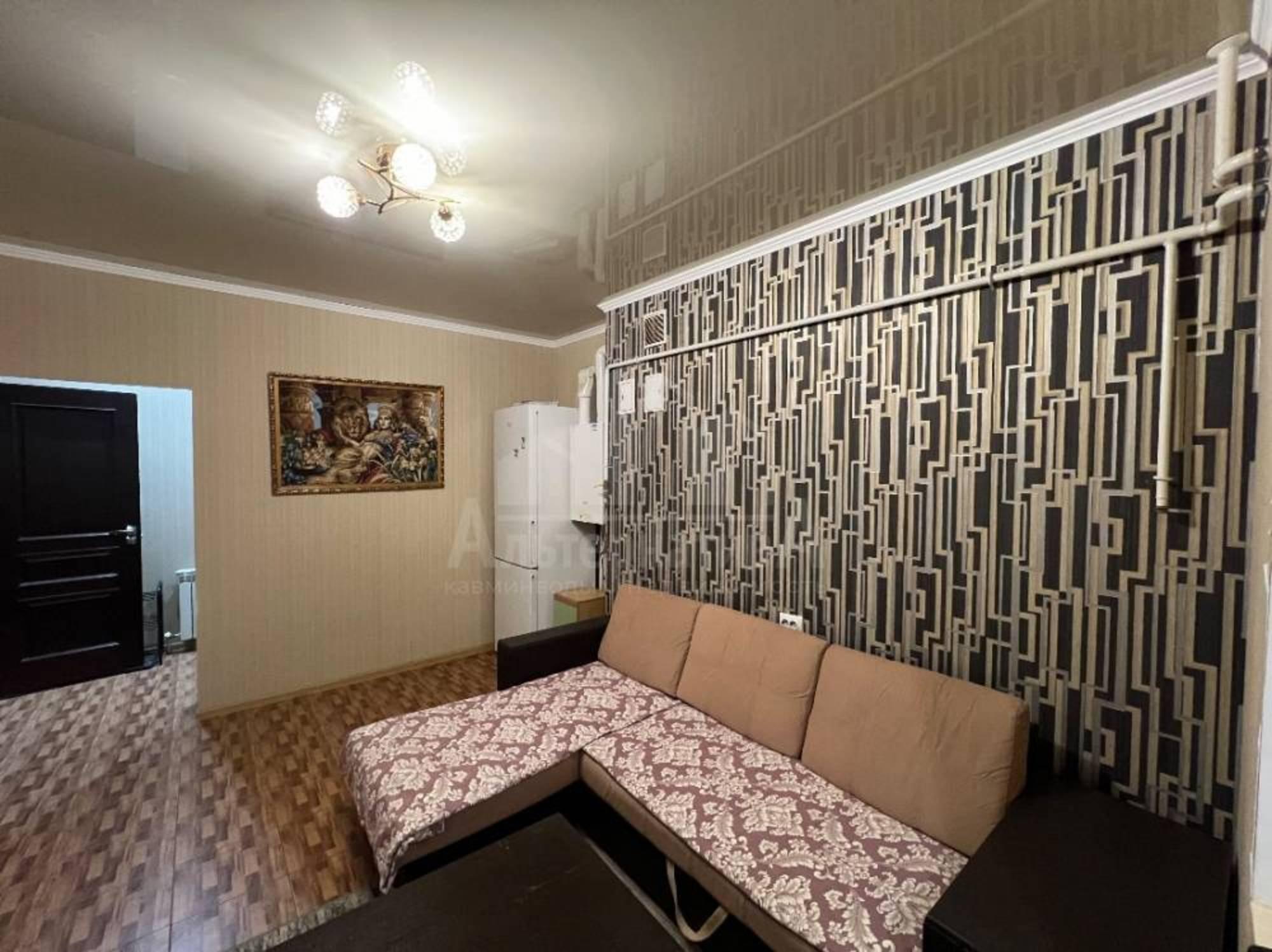 Купить квартиру за 6 100 000 рублей на Надречный пер.