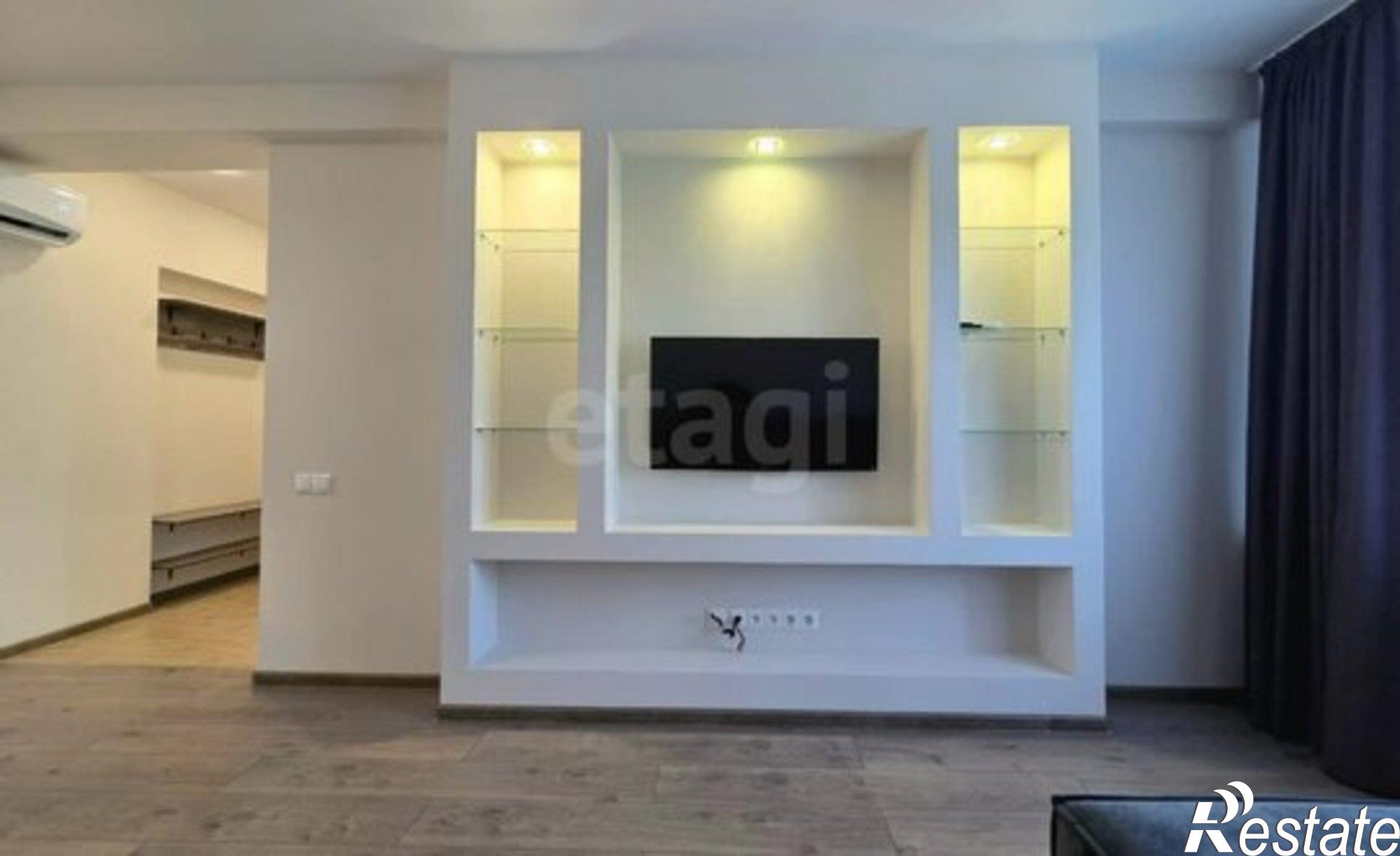 Купить квартиру за 8 000 000 рублей на улица Панагюриште, 14 к2