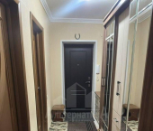 2-комн, 50кв м, этаж 1/5 Тольятти ул.