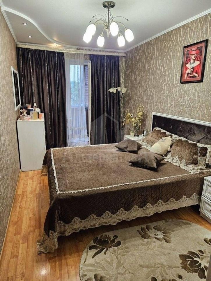 2-комн квартира Пестова ул.