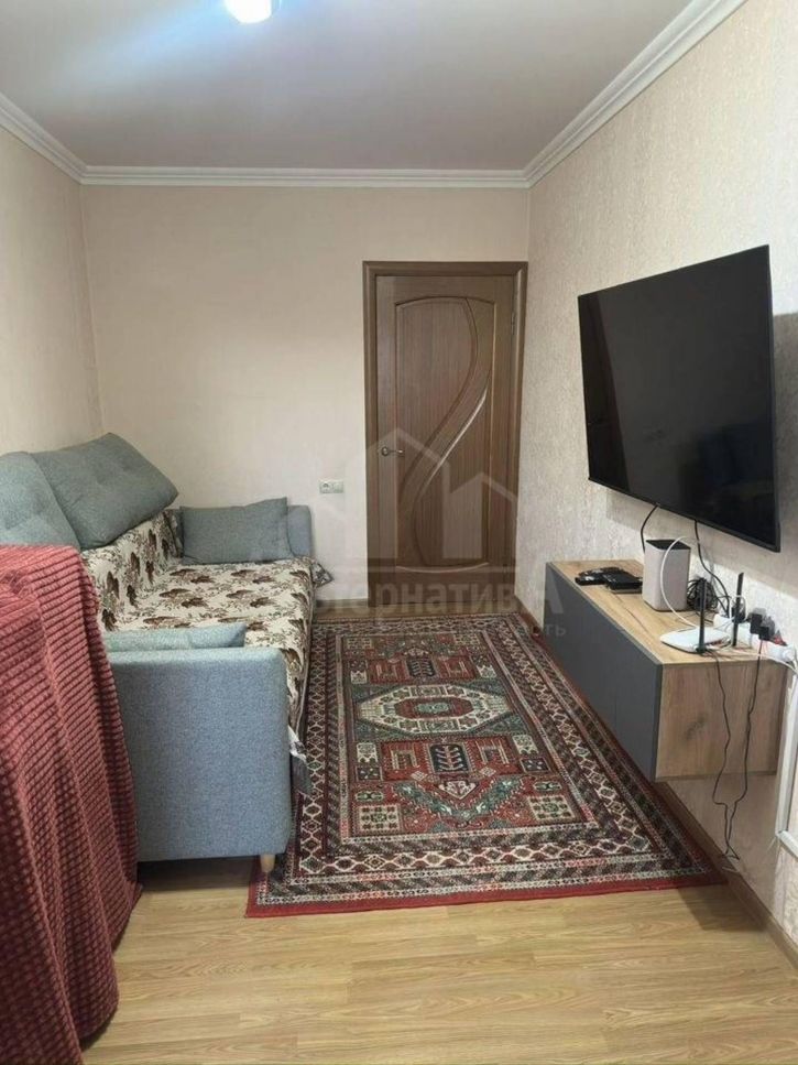 2-комн квартира Тольятти ул.