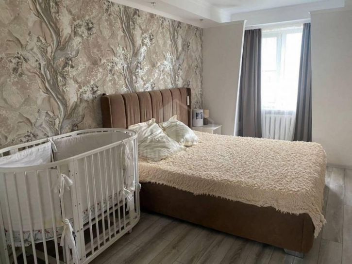 2-комн квартира Тольятти ул.