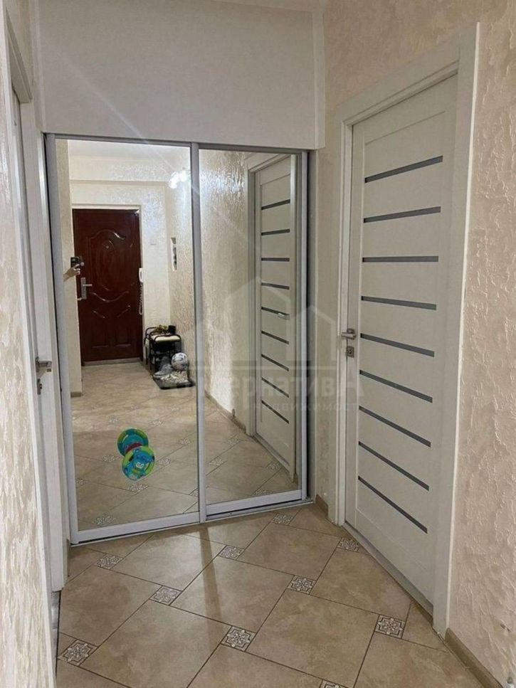 2-комн квартира Тольятти ул.