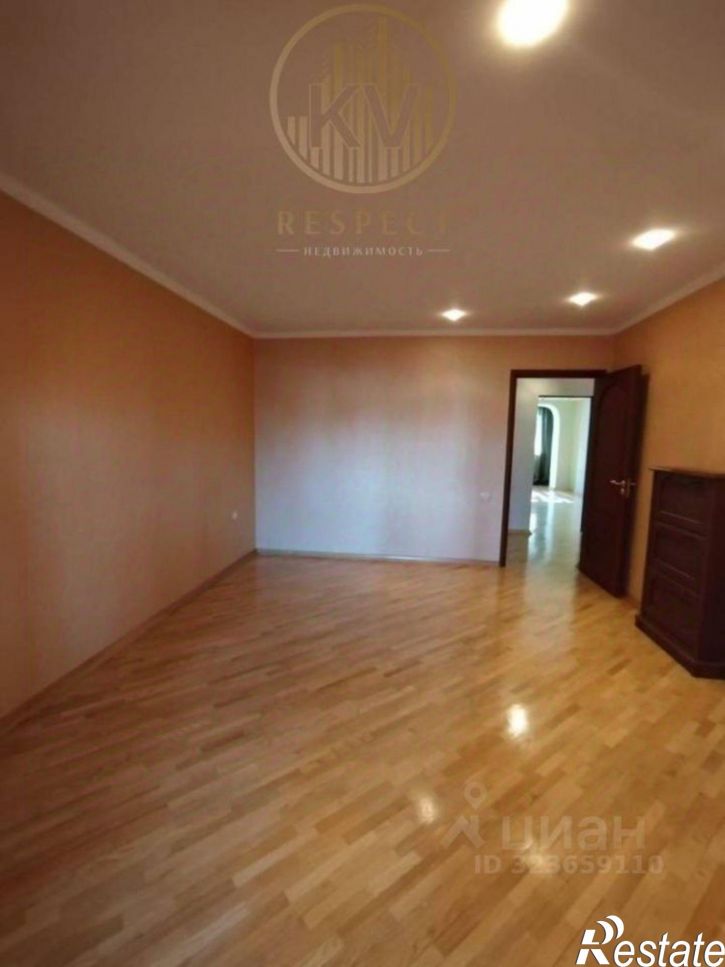 3-комн квартира улица Дунаевского, 20Б,  д. 20Б